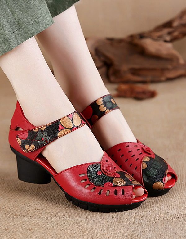 Leren Etnische Chunky Sandalen Met Visteentjes En Print