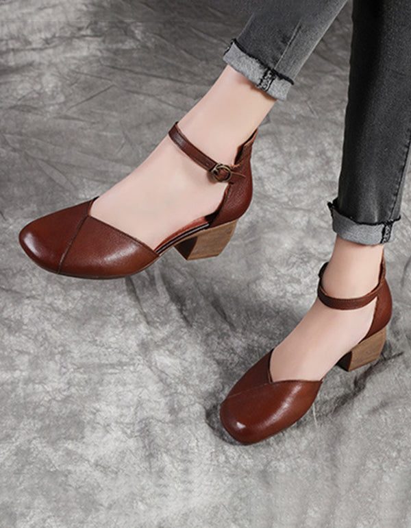 Simpele Leren Pumps Met Middelhoge Hak Chunky Pumps