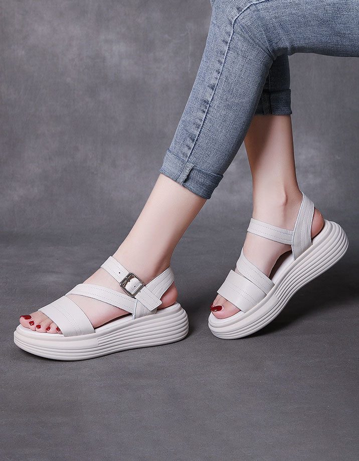 Retro Witte Sandalen Met Dikke Hak Uitgesneden