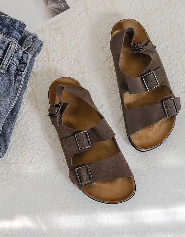 Zomerzachte Leren Sandalen Met Verstelbare Gesp