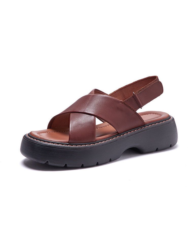 Plateausandalen Met Kruisband Vooraan Slingback