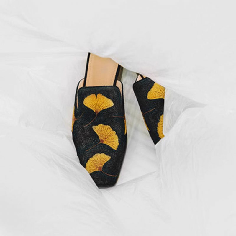 Ginkgo Geborduurde Damesslippers | Cadeau Schoenen