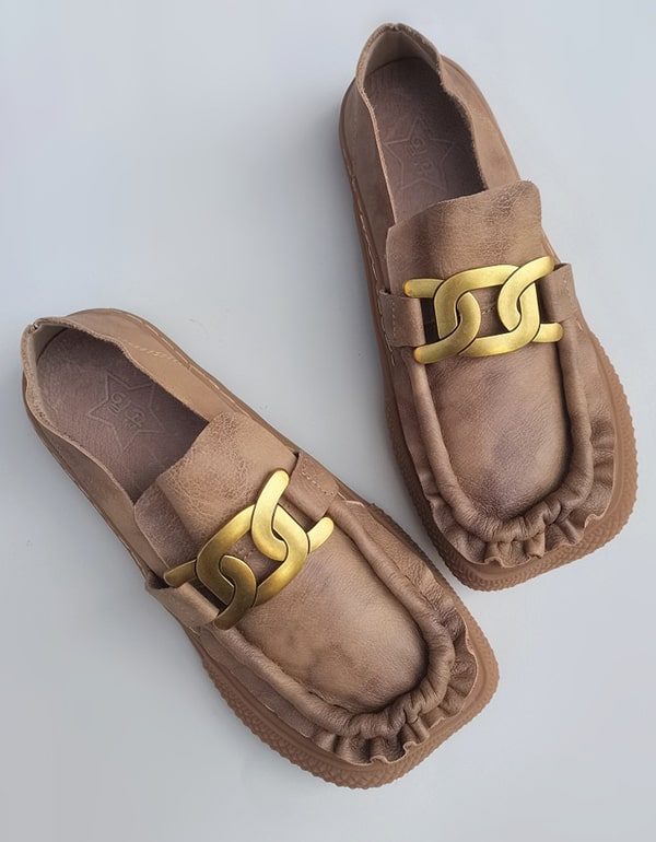 Zachte Leren Retro Comfortabele Loafers Met Metalen Ketting