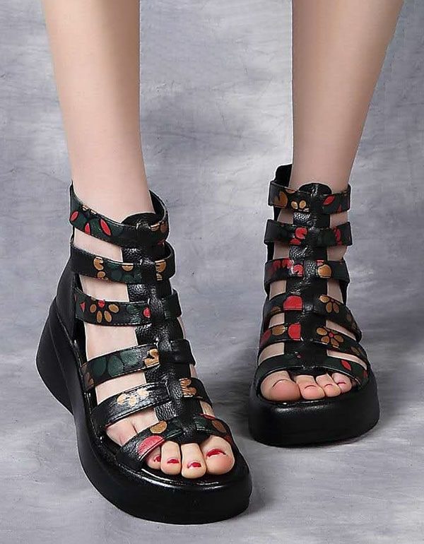 Leren Zomersandalen Met Sleehak En Print